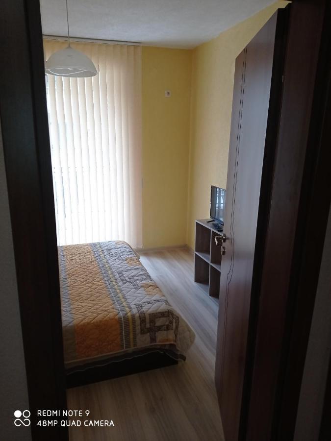 Ideal Center Apartment Sandanski Bagian luar foto