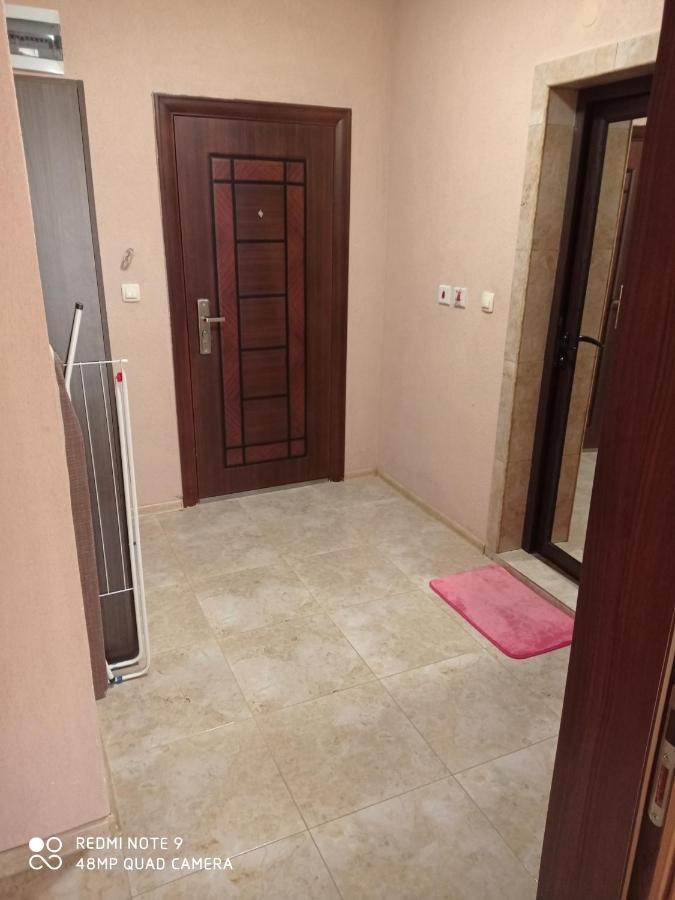 Ideal Center Apartment Sandanski Bagian luar foto