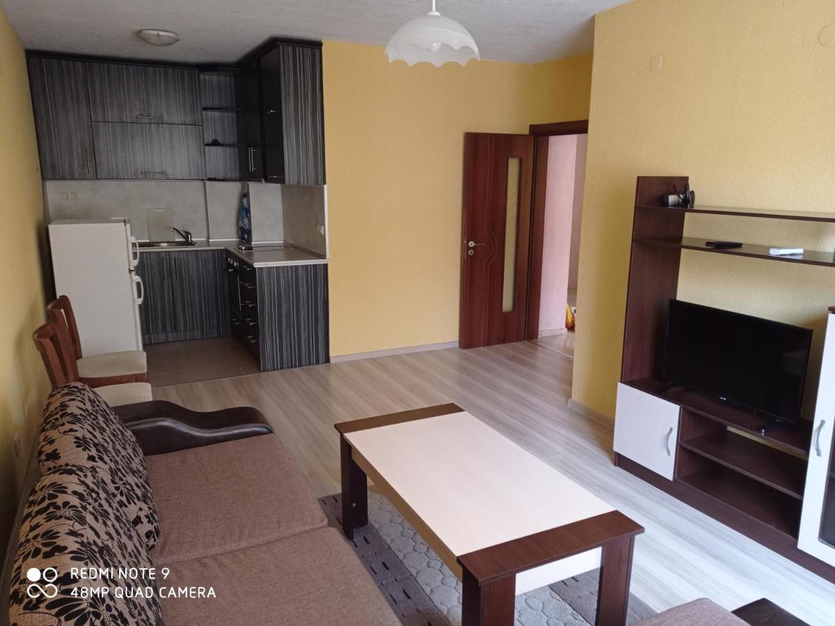 Ideal Center Apartment Sandanski Bagian luar foto